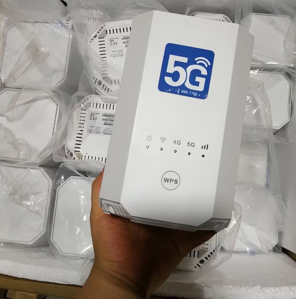 ZLT X28 Pro 5G CPE Wi-Fi 6 Router (Unlocked)